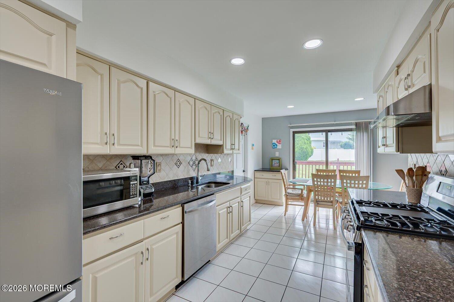 10 Patriot Court Edison NJ 08820
