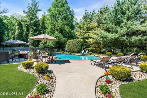 14 Scott Drive Morganville NJ 07751
