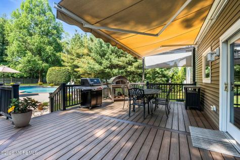 14 Scott Drive Morganville NJ 07751