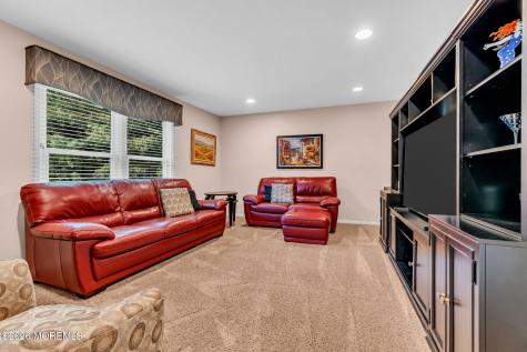 14 Scott Drive Morganville NJ 07751