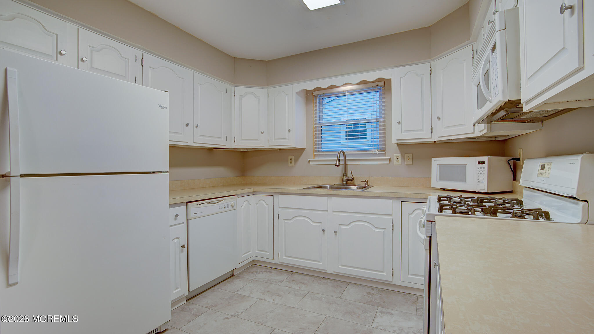 7 Lakeview Drive Marlboro NJ 07746