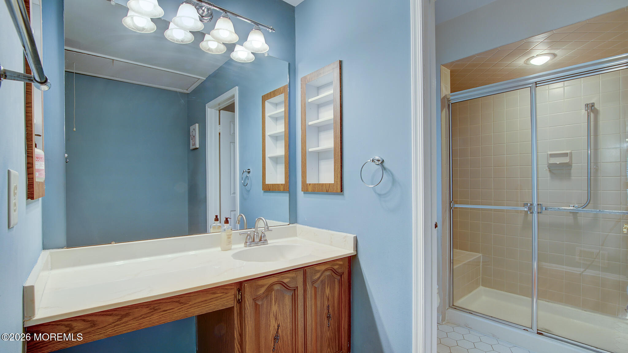 7 Lakeview Drive Marlboro NJ 07746