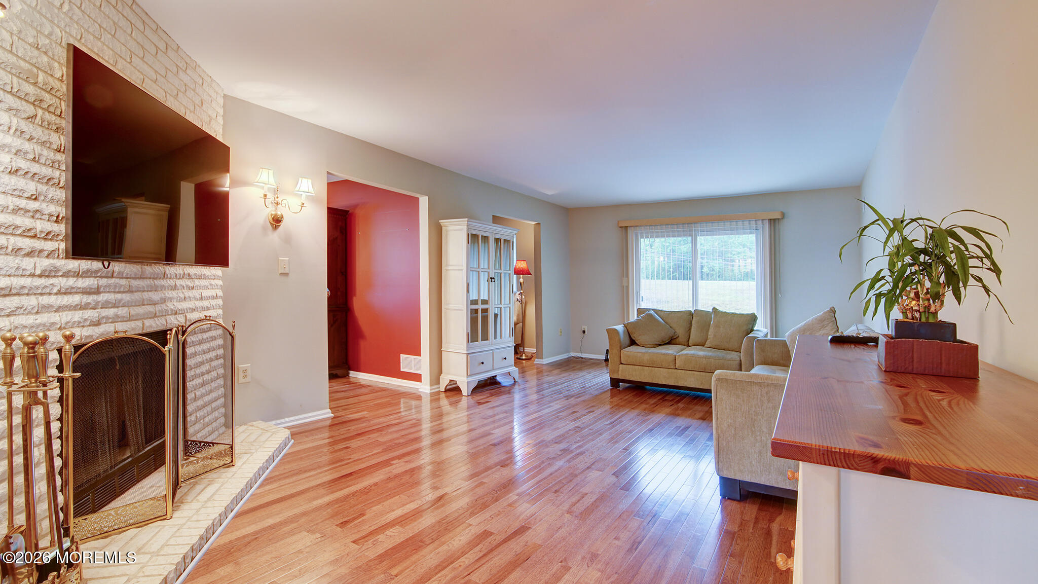 7 Lakeview Drive Marlboro NJ 07746