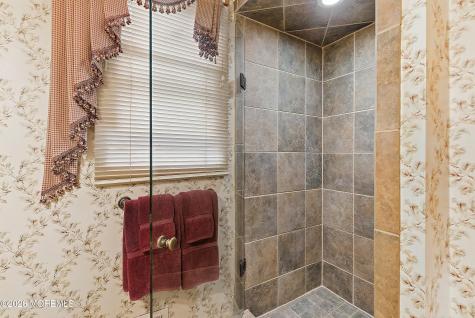 2 Constitution Drive Leonardo NJ 07737