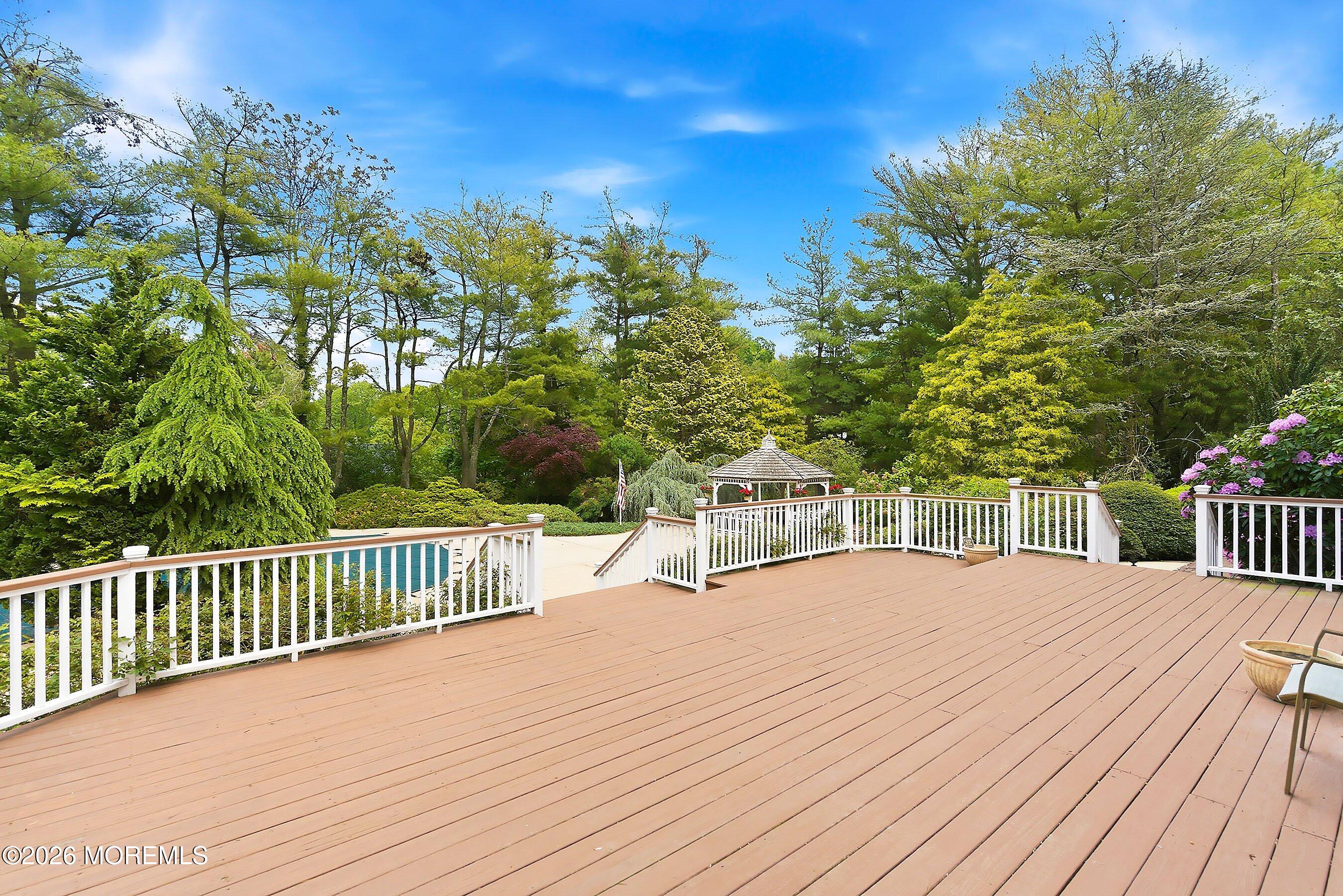 2 Constitution Drive Leonardo NJ 07737