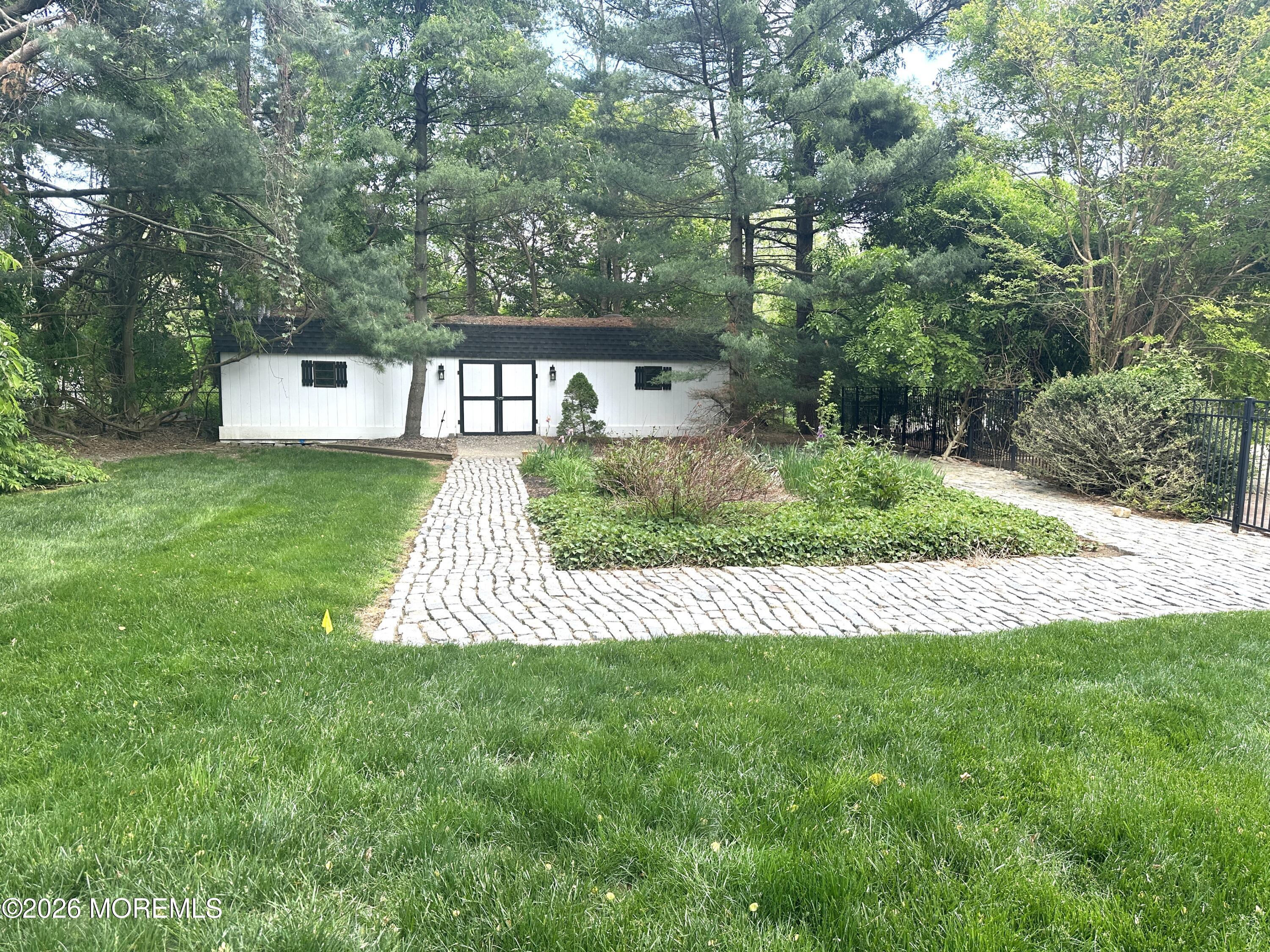 2 Constitution Drive Leonardo NJ 07737