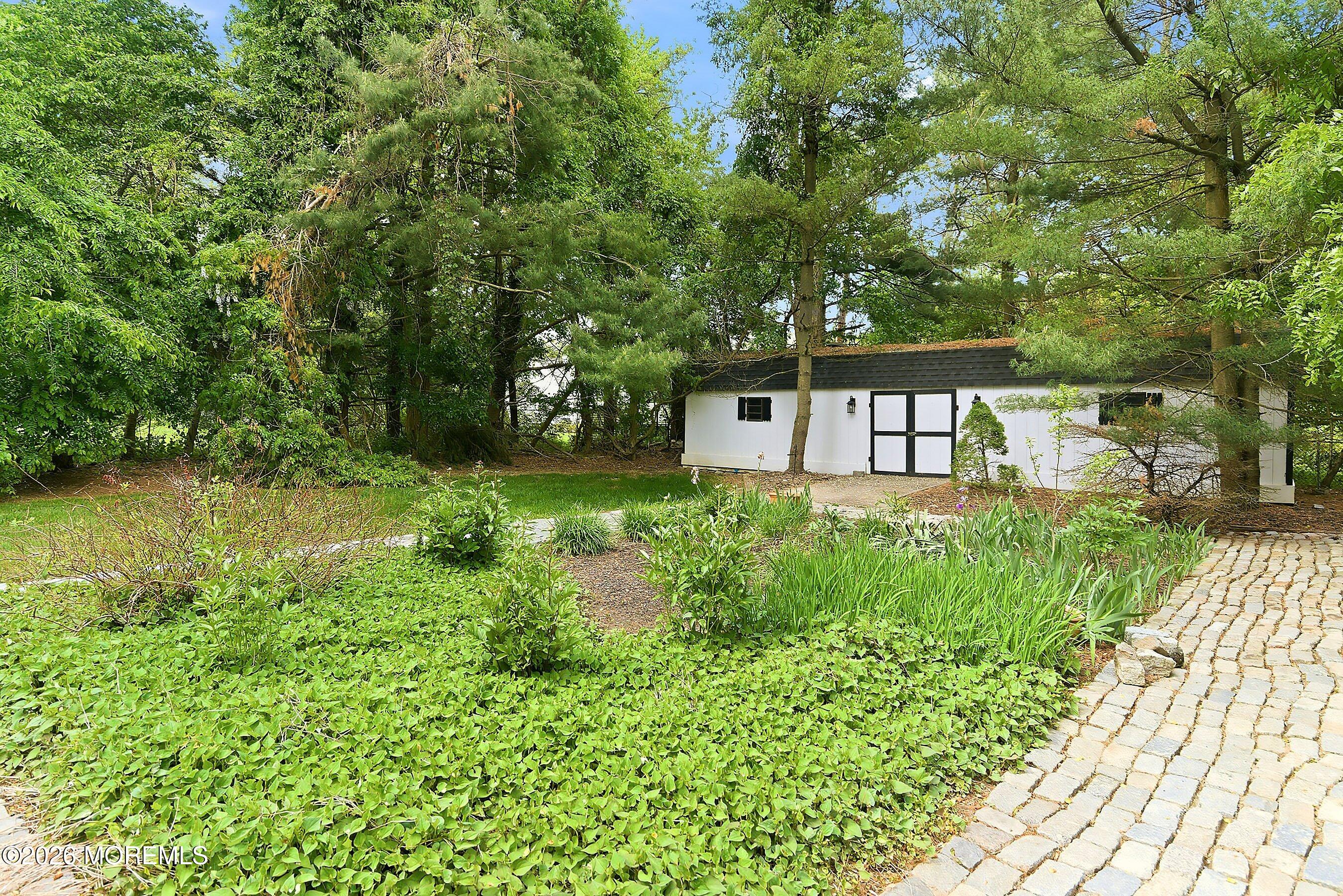2 Constitution Drive Leonardo NJ 07737