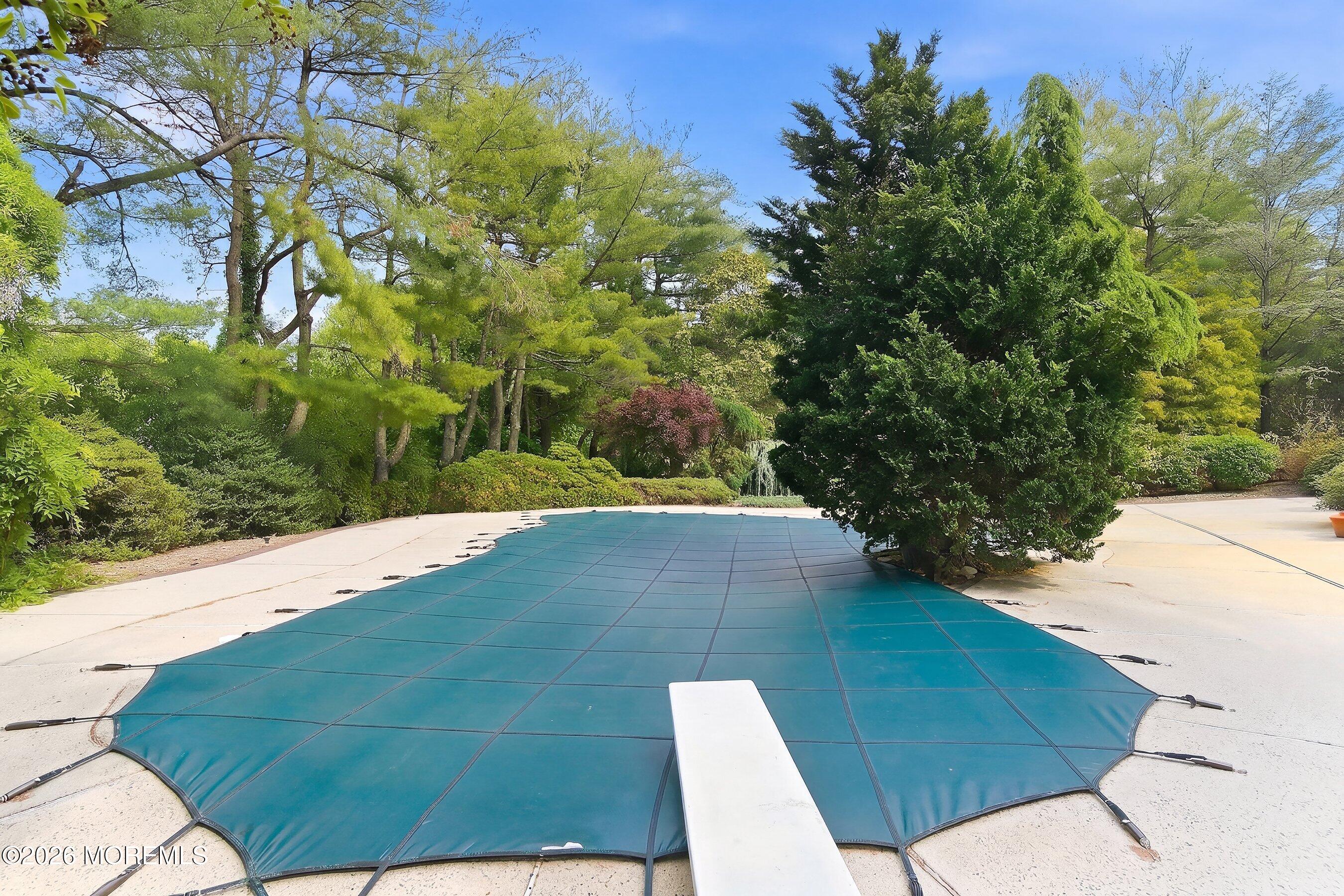 2 Constitution Drive Leonardo NJ 07737
