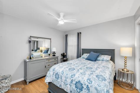 749 Park Avenue Belford NJ 07718
