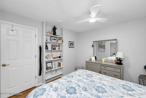 749 Park Avenue Belford NJ 07718