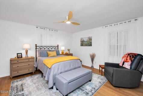 749 Park Avenue Belford NJ 07718