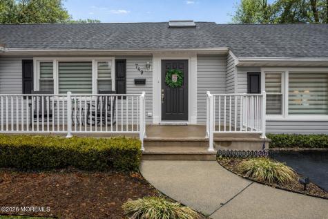 749 Park Avenue Belford NJ 07718