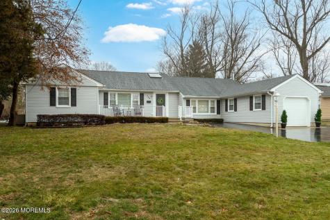 749 Park Avenue Belford NJ 07718