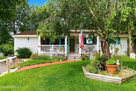 54 Redwood Place Jackson NJ 08527