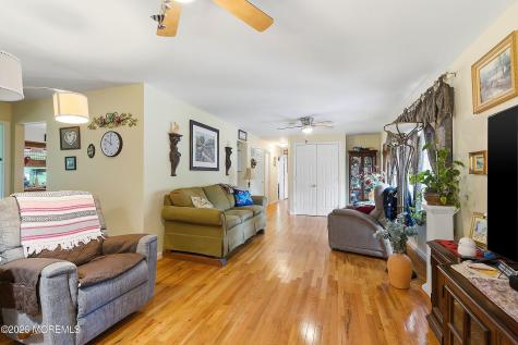 54 Redwood Place Jackson NJ 08527