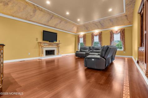 24 Alexis Drive Farmingdale NJ 07727