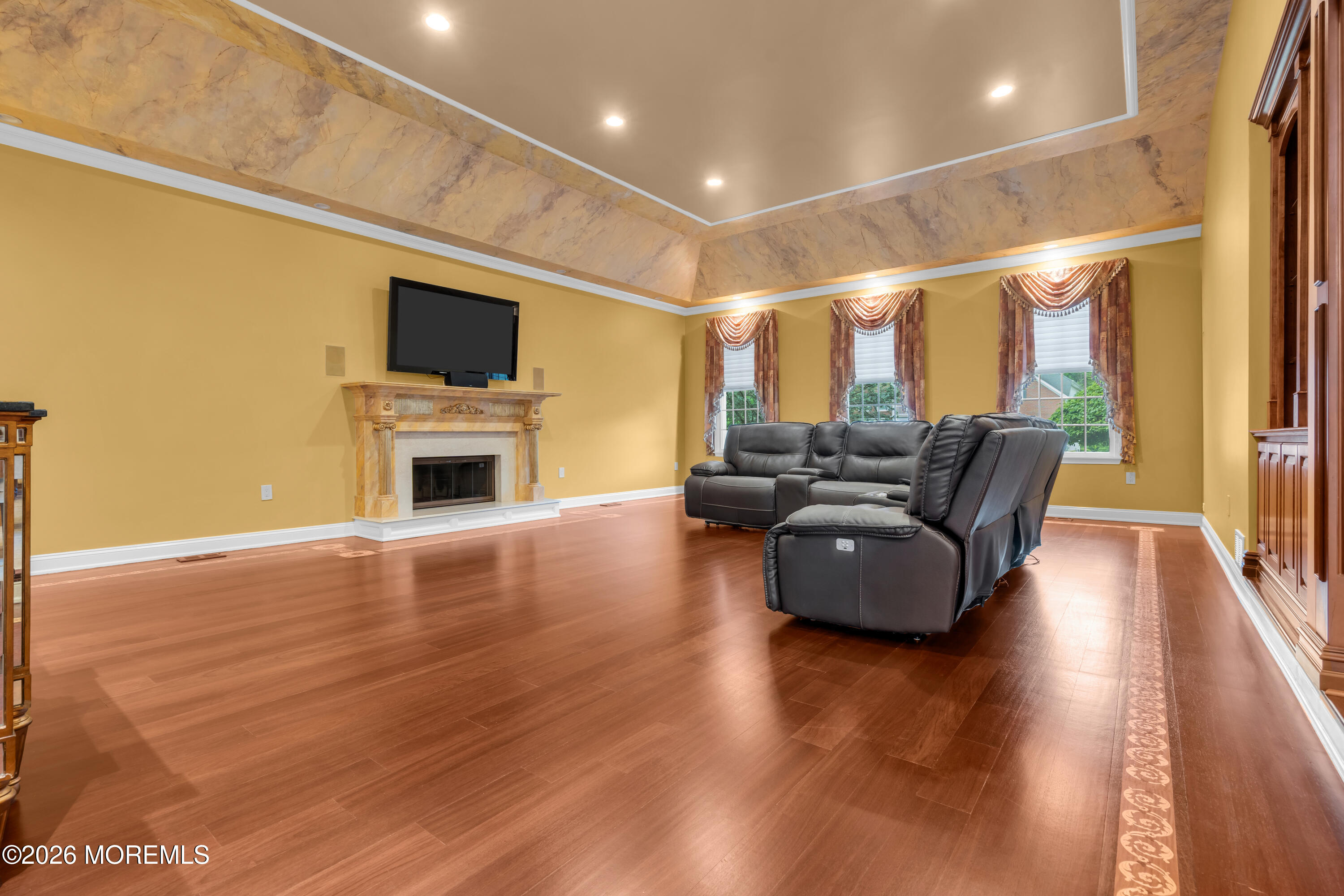 24 Alexis Drive Farmingdale NJ 07727