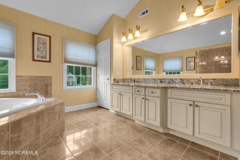 24 Alexis Drive Farmingdale NJ 07727