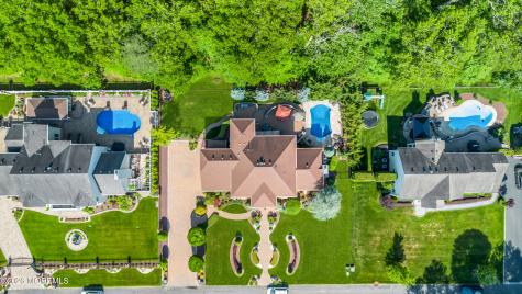 24 Alexis Drive Farmingdale NJ 07727