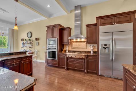 20 Aspen Lane Tinton Falls NJ 07724