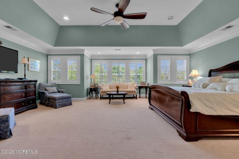 20 Aspen Lane Tinton Falls NJ 07724