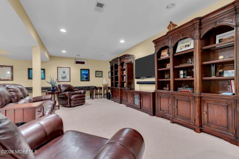 20 Aspen Lane Tinton Falls NJ 07724
