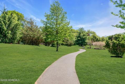 20 Aspen Lane Tinton Falls NJ 07724
