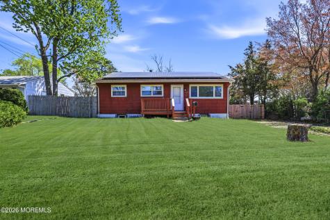 112 Dittmar Drive Toms River NJ 08757