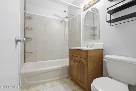 112 Dittmar Drive Toms River NJ 08757