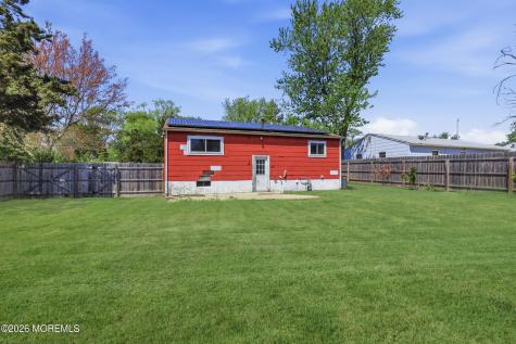 112 Dittmar Drive Toms River NJ 08757