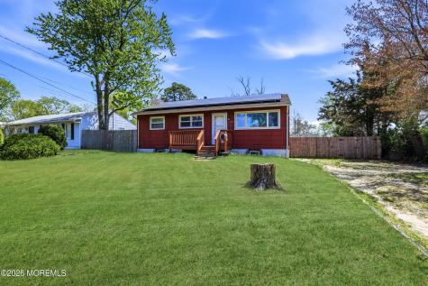 112 Dittmar Drive Toms River NJ 08757