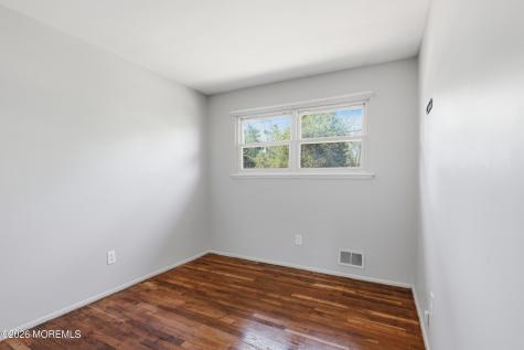 112 Dittmar Drive Toms River NJ 08757