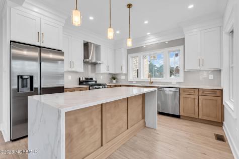 564 Michigan Avenue Brick NJ 08724
