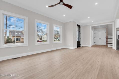 564 Michigan Avenue Brick NJ 08724