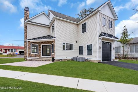 564 Michigan Avenue Brick NJ 08724