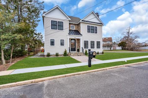 564 Michigan Avenue Brick NJ 08724