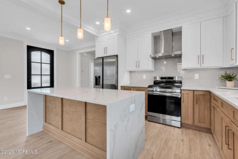 564 Michigan Avenue Brick NJ 08724