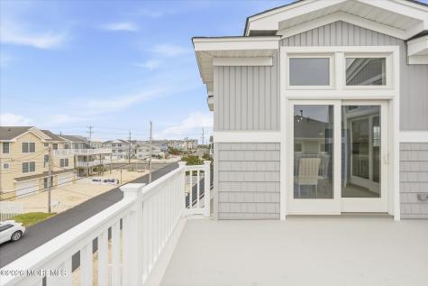 10 W Kirkland Avenue Long Beach Twp NJ 08008