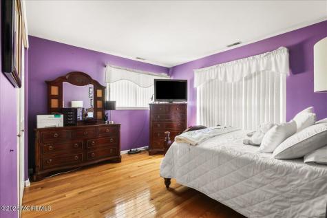 5 Yardley Manor Drive Matawan NJ 07747