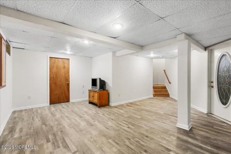 5 Yardley Manor Drive Matawan NJ 07747