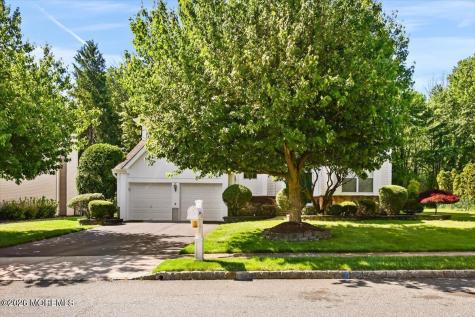 5 Yardley Manor Drive Matawan NJ 07747