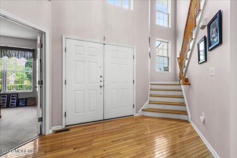 5 Yardley Manor Drive Matawan NJ 07747