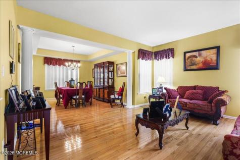 5 Yardley Manor Drive Matawan NJ 07747