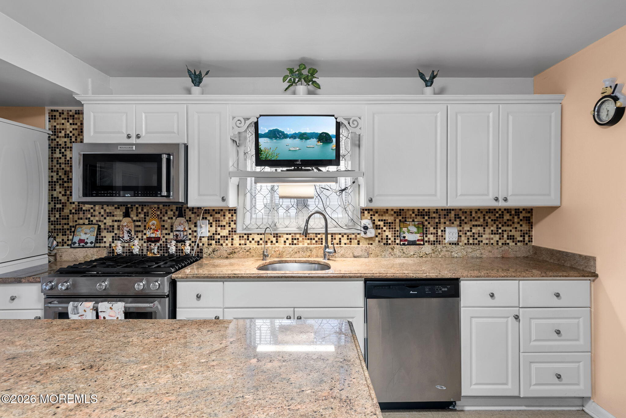 157 Highland Boulevard Keansburg NJ 07734