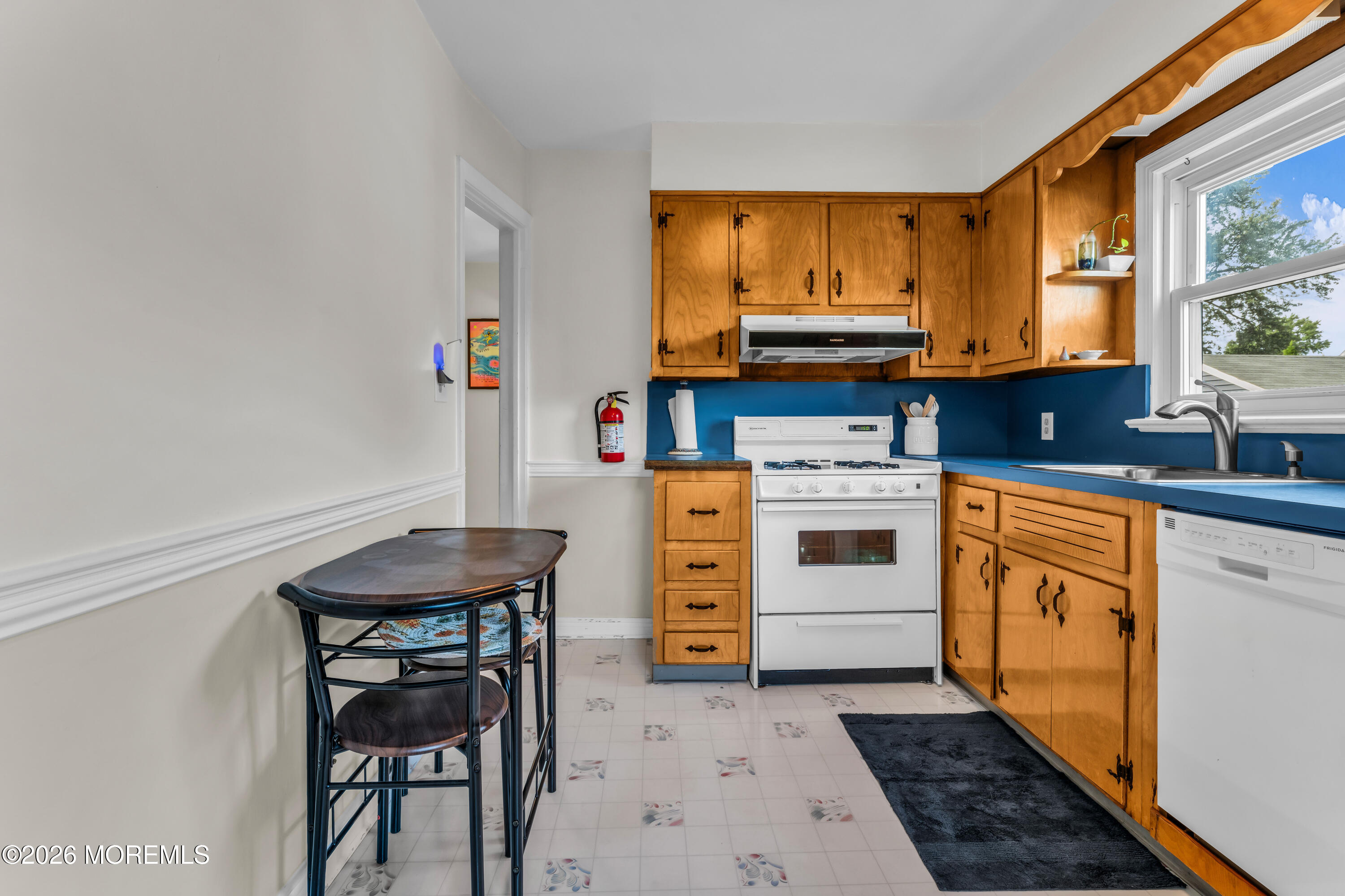 71 Claire Avenue Woodbridge NJ 07095