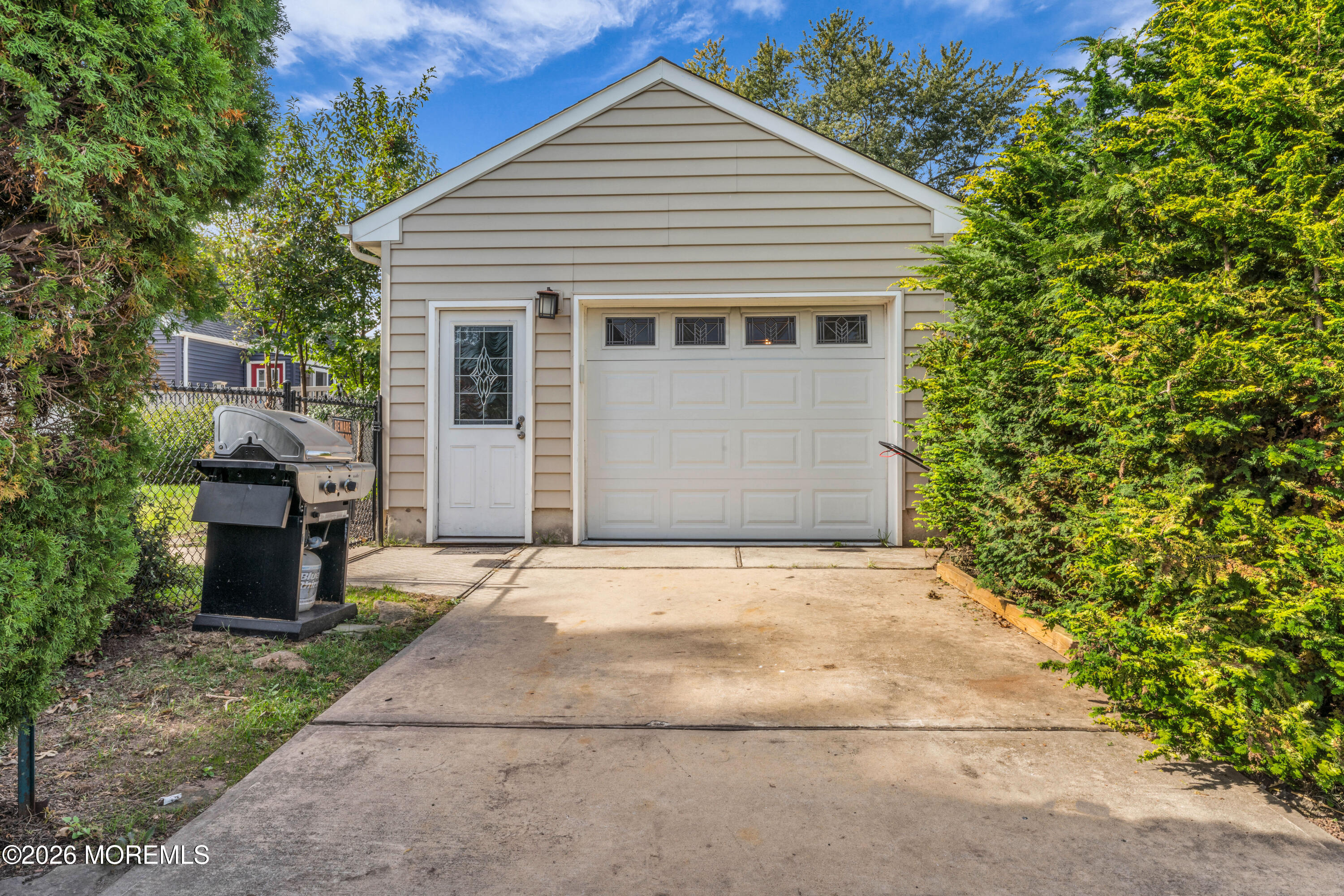 71 Claire Avenue Woodbridge NJ 07095