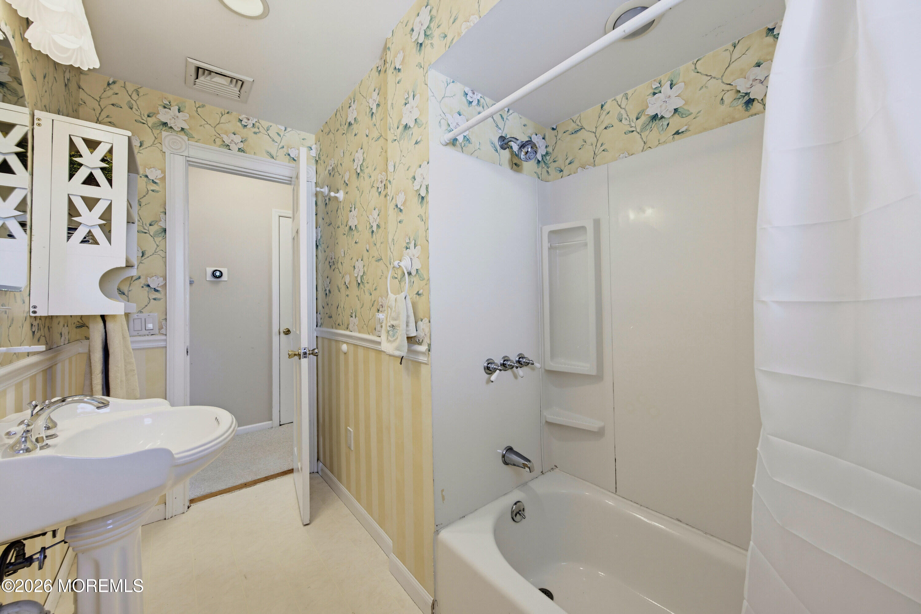 1058 Laurel Boulevard Lanoka Harbor NJ 08734