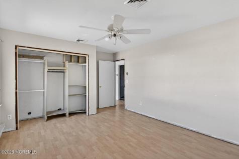 127 E Lakeside Drive E Forked River NJ 08731