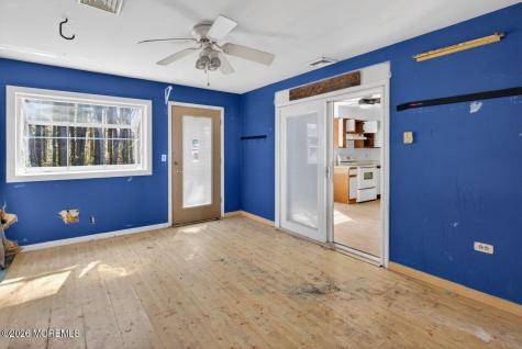 127 E Lakeside Drive E Forked River NJ 08731