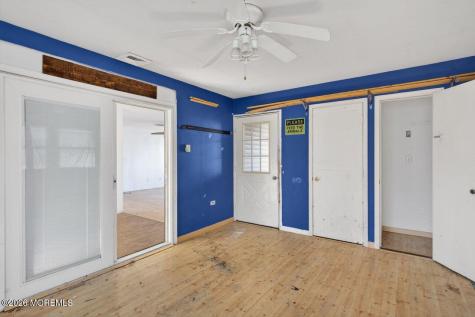 127 E Lakeside Drive E Forked River NJ 08731